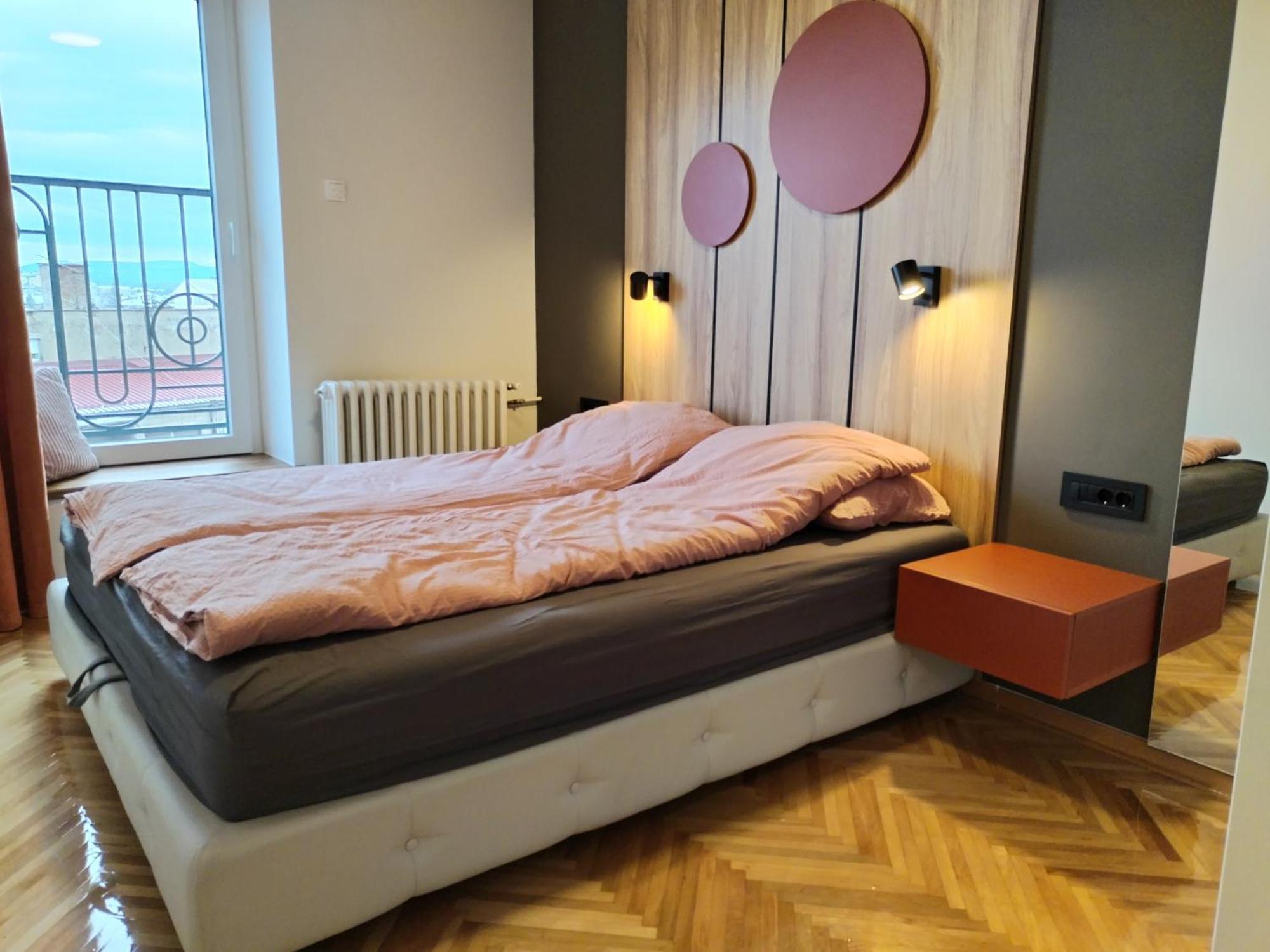 Apartman Nika Pirot Exterior foto